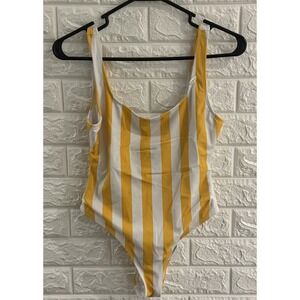 FOREVER 21 WOMENS BATHING SUIT SIZE SMALL OPEN BACK STRIPED YELLOW‎ WHITE